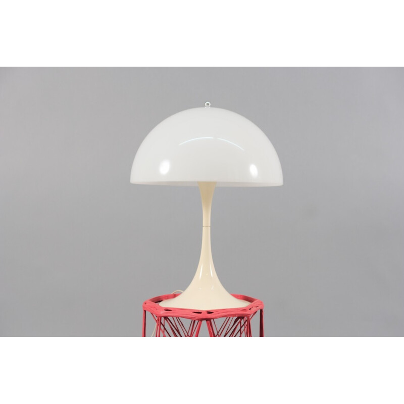 Lampada da tavolo vintage in plastica Panthella di Verner Panton per Louis Poulsen, Danimarca 1970
