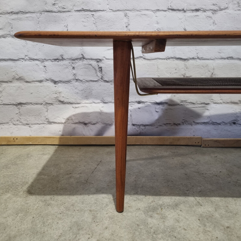 Vintage FD-516 coffee table in solid teak by Peter Hvidt for France and Søn, Denmark