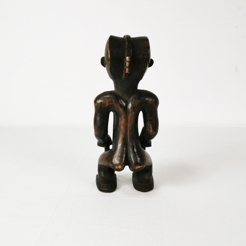 Figurine vintage en bois représentant un gardien de reliquaire
