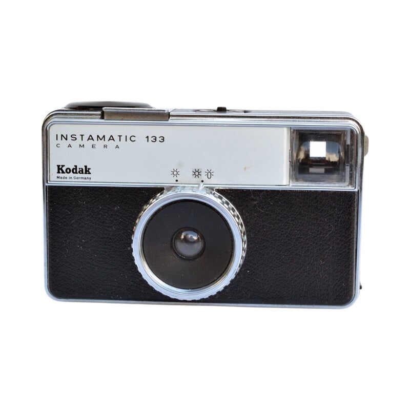 Macchina fotografica analogica d'epoca "Instamatic 133" con cassette 126 di Alexander Gow per Kodak, 1970