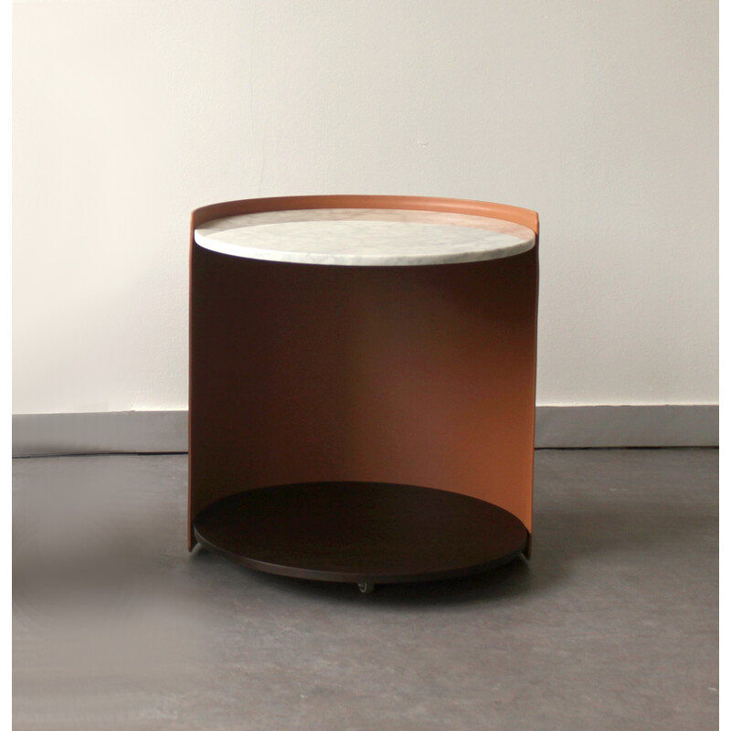 Vintage Harmon side table in aluminum and leather by Camerich