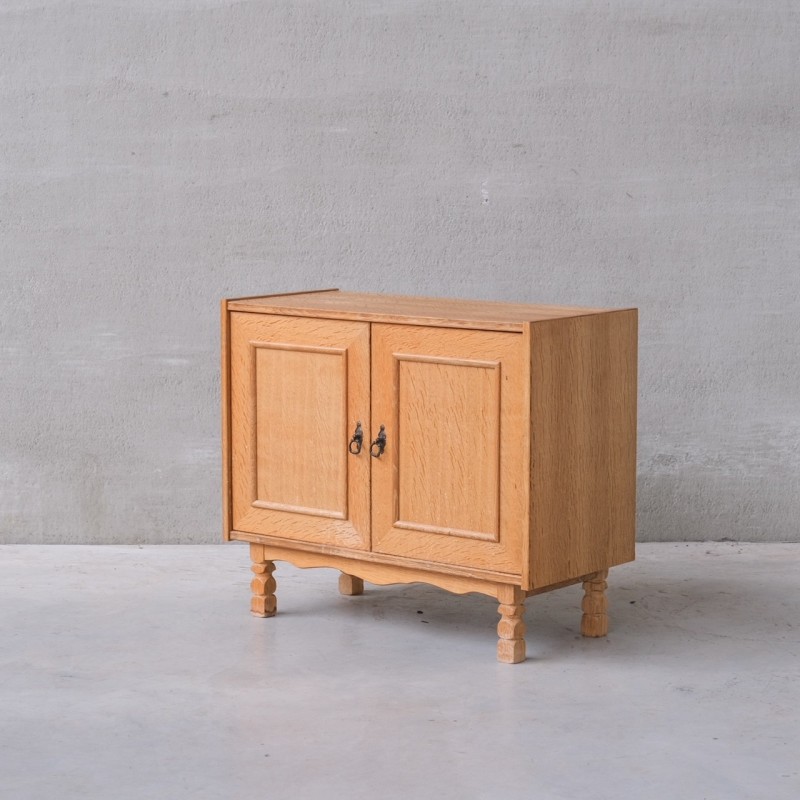 Pair of vintage bedside tables in blond oak, Denmark 1960