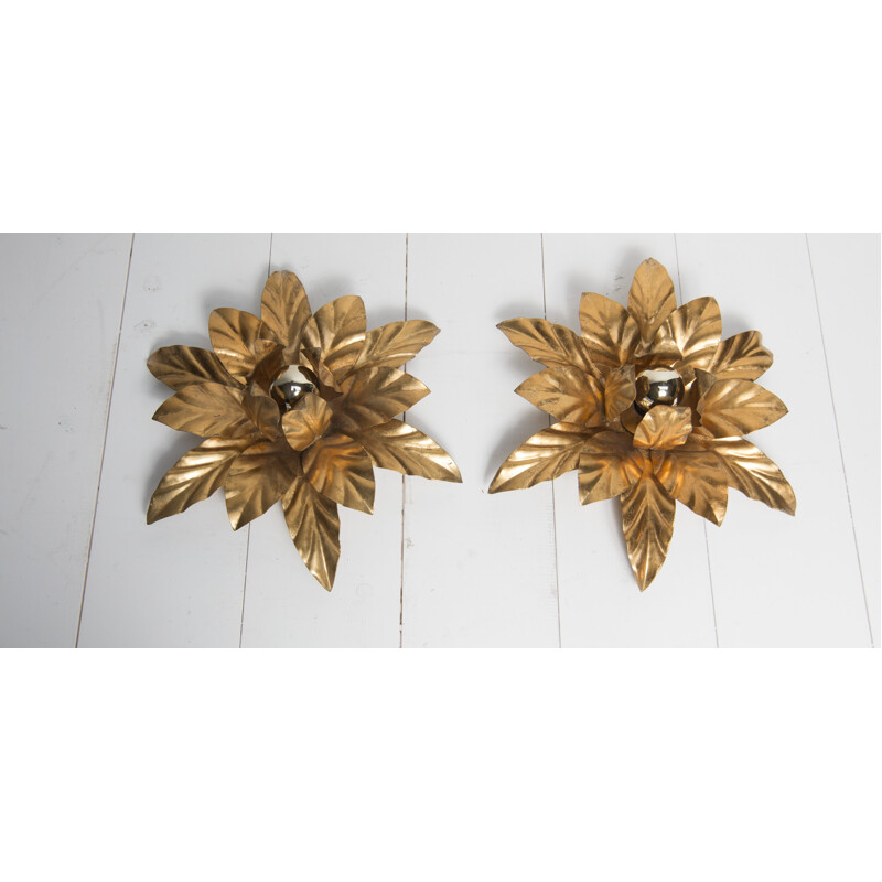 Set of 2 golden wall lamps in copper by Willy Daro - 1970s