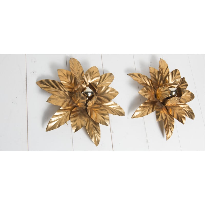 Set of 2 golden wall lamps in copper by Willy Daro - 1970s
