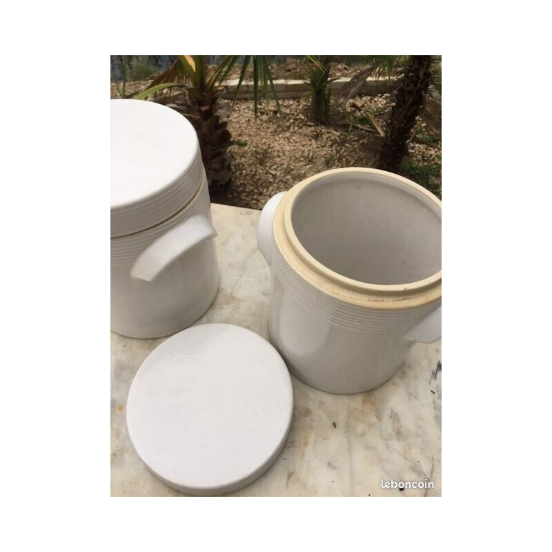 Pair of vintage white glazed ceramic pots, 1970