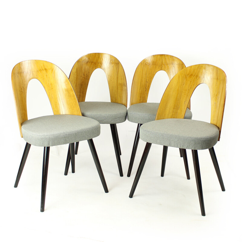 Lot de 4 chaises vintage en chêne et tissu par Antonin Šuman pour Tatra, 1960