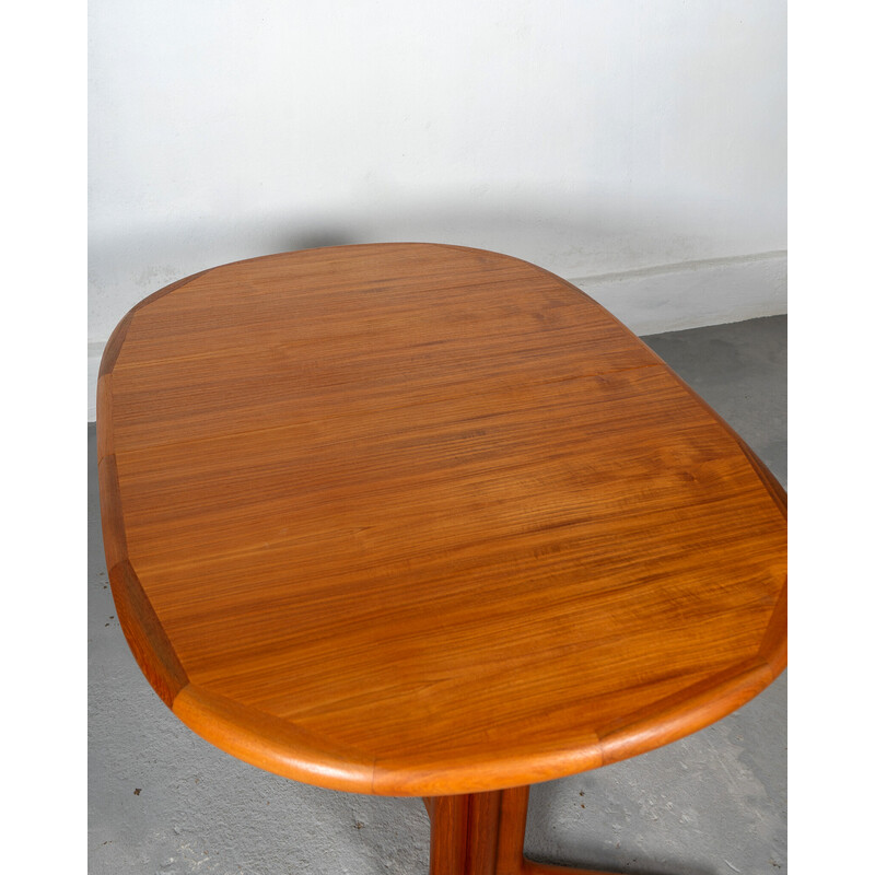Vintage oval extendable dining table by Edvar Valentinsen, Denmark 1960