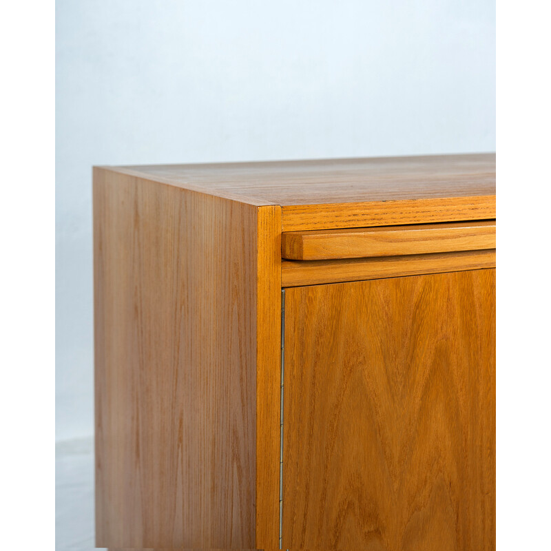 Vintage Bauhaus sideboard in teak and elm veneer by Franz Ehrlich for VEB Deutsche Werkstätten Hellerau, Germany 1950