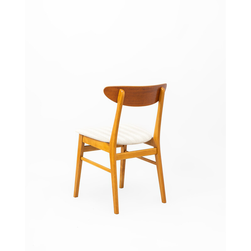 Pair of vintage model 210 dining chairs in solid beech wood for Farstrup, Denmark 1960