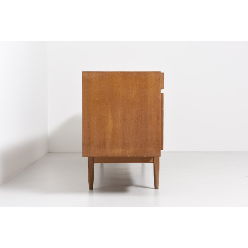 Oak sideboard by Kofod-Larsen for Faarup Møbelfabrik, Danmark - 1950s 