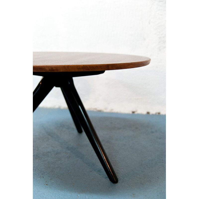 Table basse scandinave ronde tripode vintage - 1960