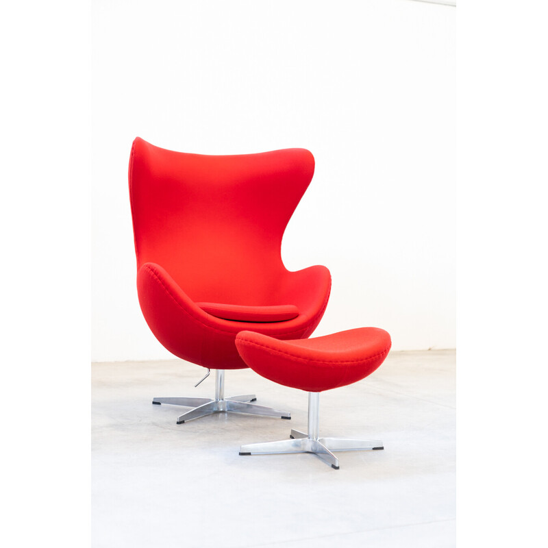 Sessel mit Ottomane aus Polyurethan von Arne Jacobsen für Fritz Hansen, Italien 1980