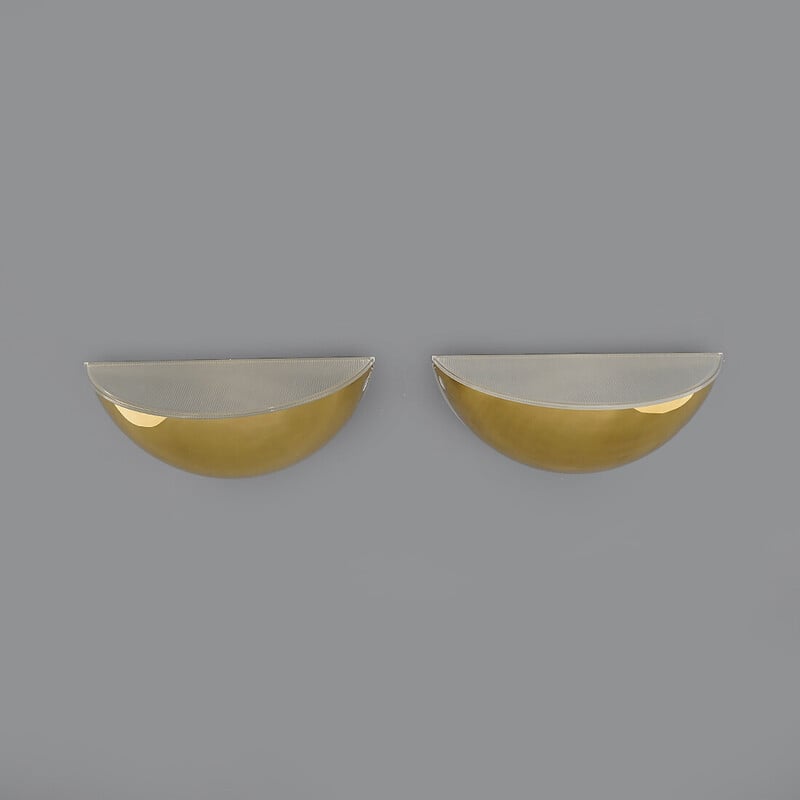 Pair of vintage "Quarto" wall lights in metal and brass by Tobia Scarpa for Flos, 1970