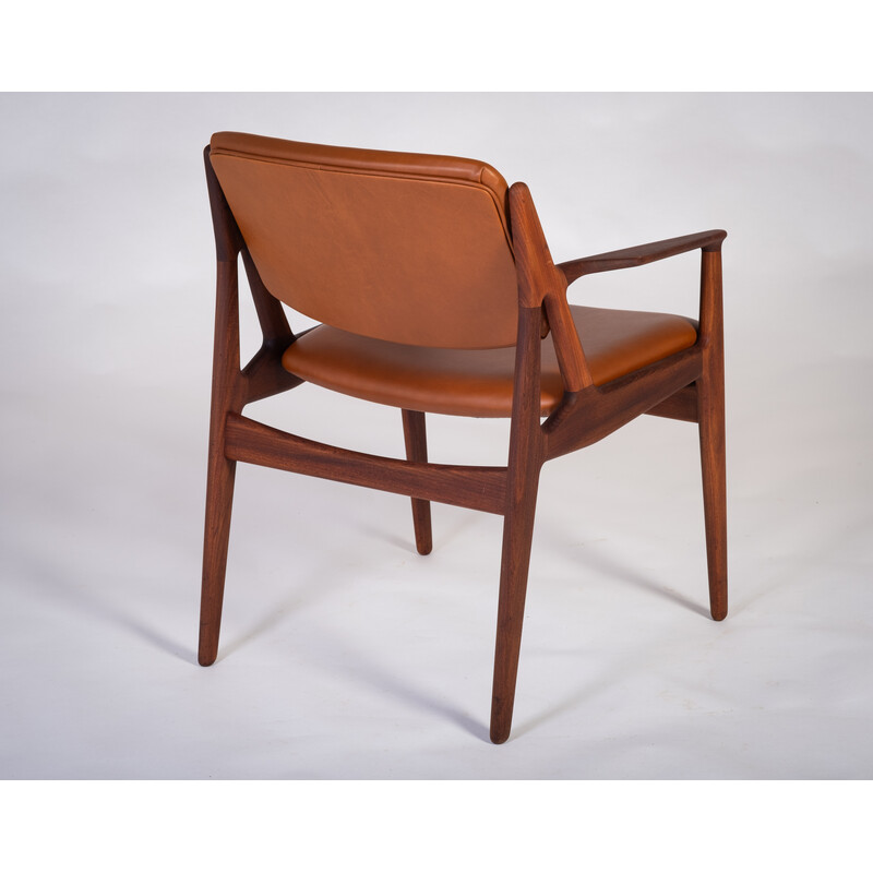 Pair of vintage "Ella" armchairs in teak and leather by Arne Vodder for Vamo, Denmark 1960