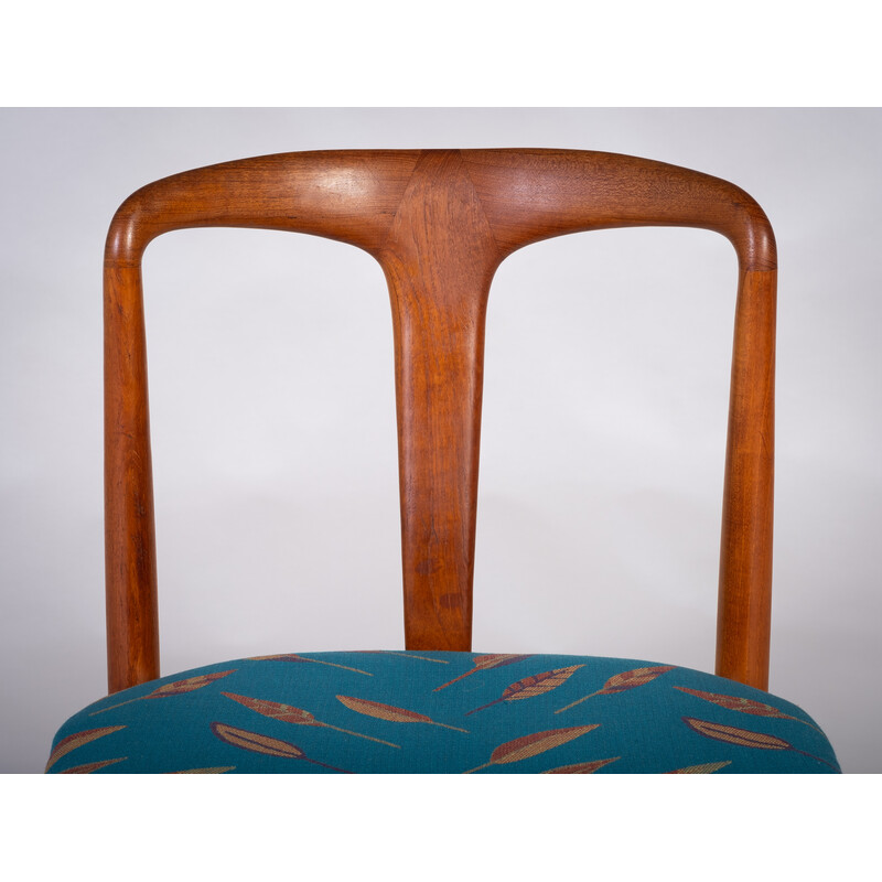 Set of 6 vintage Juliane chairs in solid teak by Johannes Andersen for Uldum Furniture, Denmark 1960