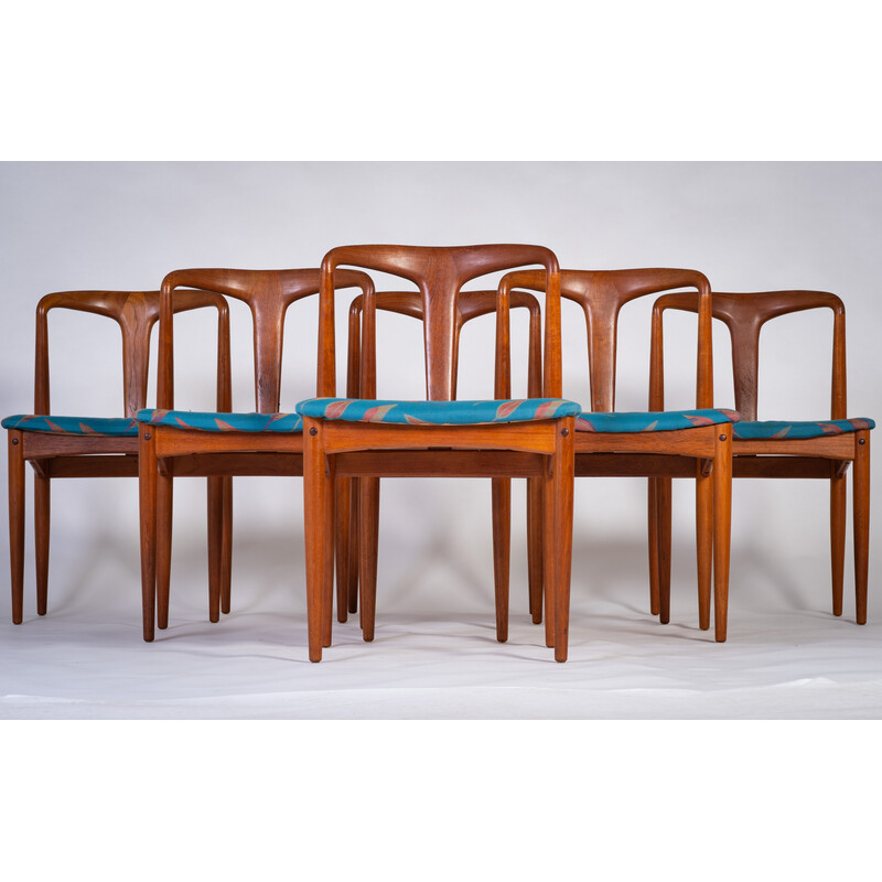 Conjunto de 6 cadeiras Juliane vintage em teca maciça de Johannes Andersen para a Uldum Furniture, Dinamarca 1960