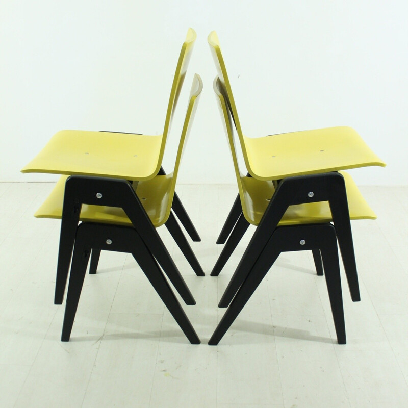 Set of 4 mid-century yellow and black chairs - 1960s