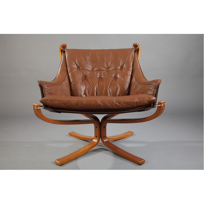 Pair of "Falcon" armchairs in brown leather by Sigurd Ressell - 1980s