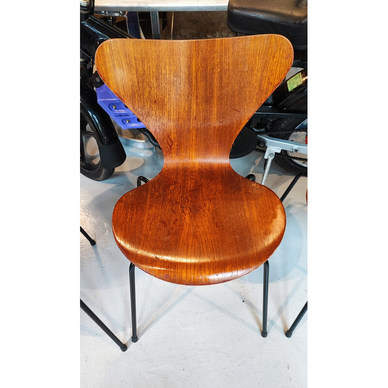 Conjunto de 4 cadeiras vintage Butterfly 3107 em metal preto e teca de Arne Jacobsen, 1971