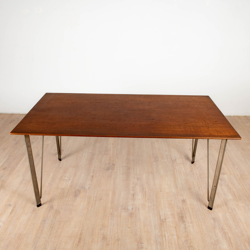 Vintage model 3605 desk in rosewood by Arne Jacobsen for Fritz Hansen, Denmark 1960