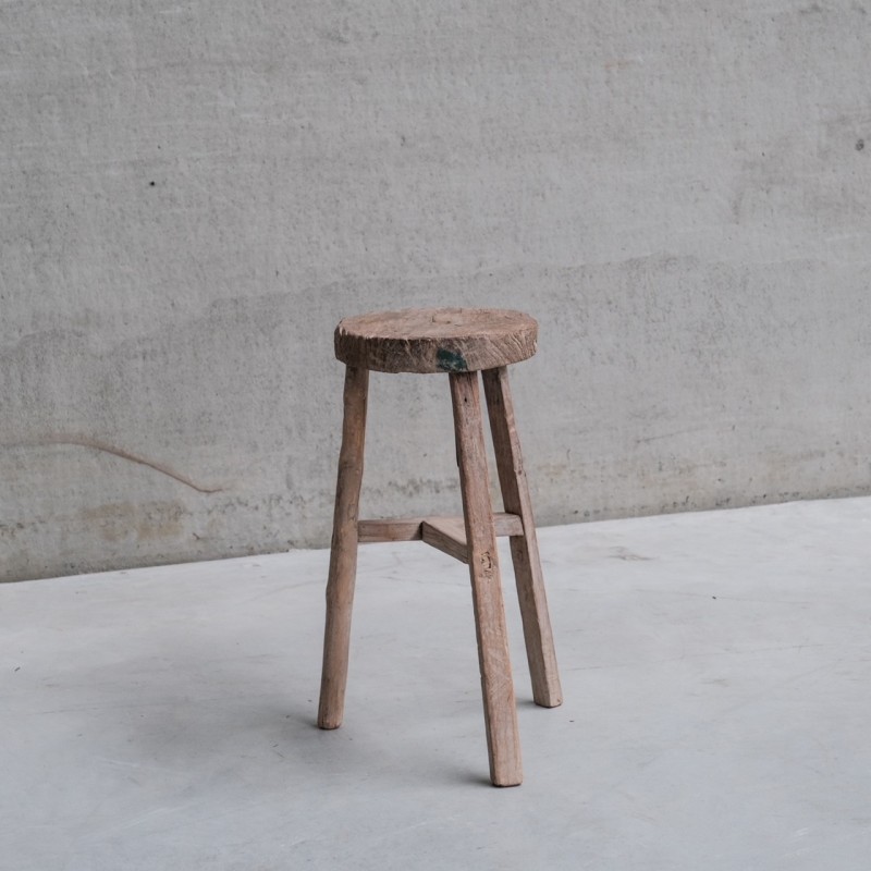 Tabouret vintage en bois français primitif, France 1940