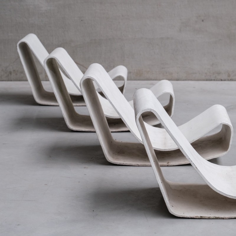 Satz von 4 "Loop"-Stühlen aus durchgehendem Betonblech von Willy Guhl, Schweiz 1950