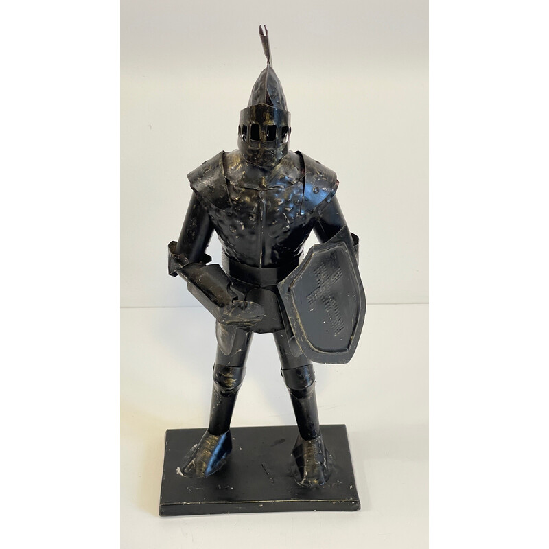 Statuette chevalier en armure vintage en fer laqué noir