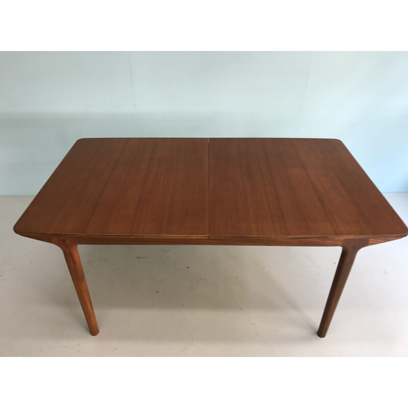 Table à repas extensible en teck par Mcintosh - 1960