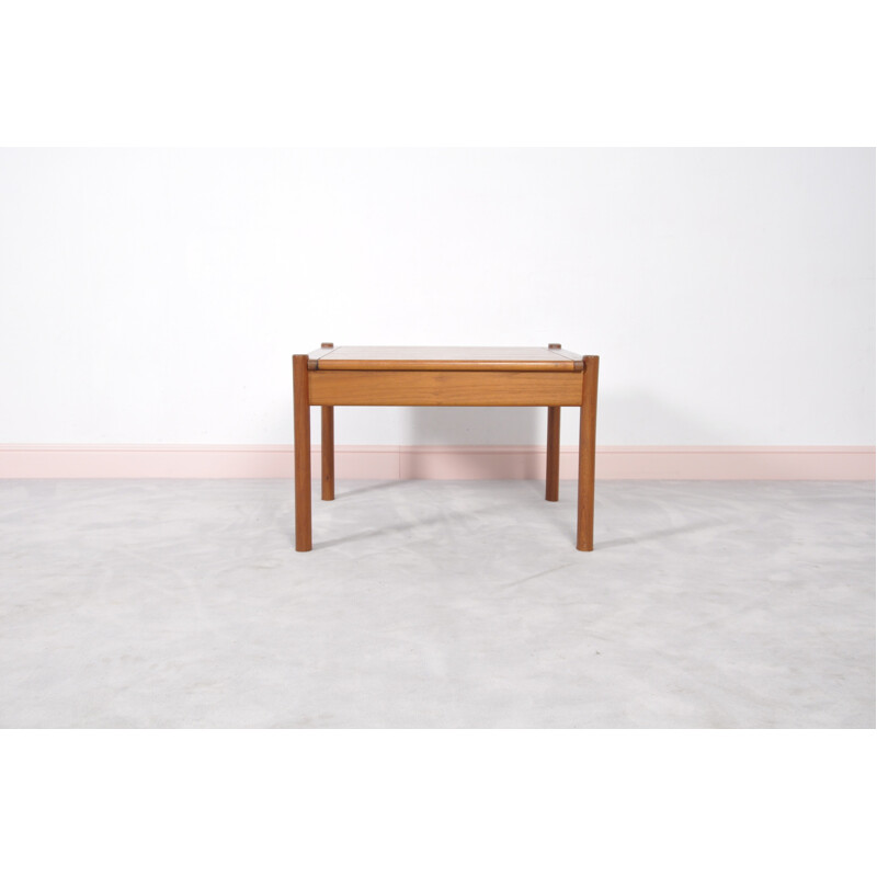 Vintage danish teak coffee table with rounded edges - 1960s