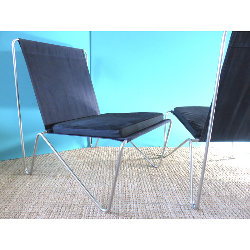 Pair of steel and coton Bachelor low chairs by Verner Panton - 1950s