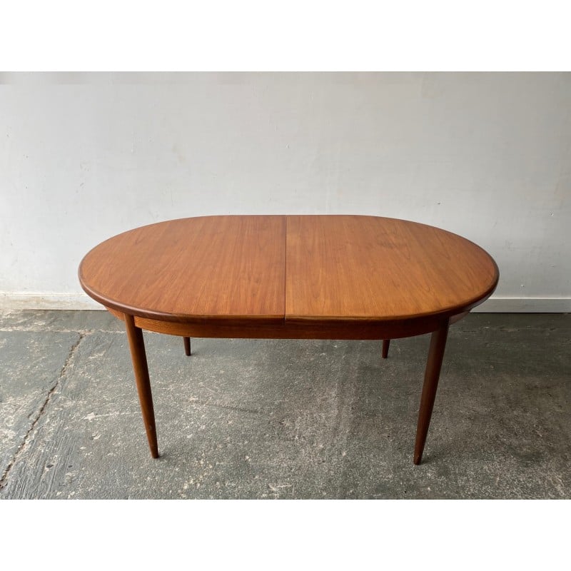 Table à repas vintage avec rallonge par Victor Wilkins pour G-Plan, 1960