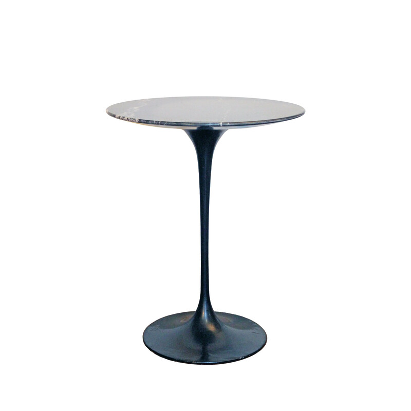 Vintage Tulip pedestal table in black marquina marble and cast aluminum by Eero Saarinen for Knoll International, 1957