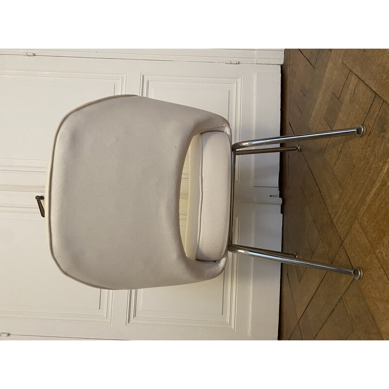 Vintage conference chair in chrome and white fabric by Eero Saarinen for Knoll international