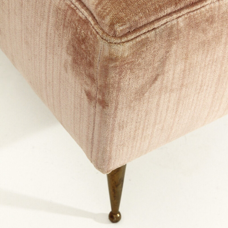 Pink velvet stool with brass legs - 1950s
