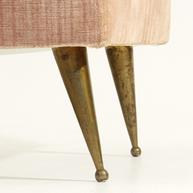 Pink velvet stool with brass legs - 1950s