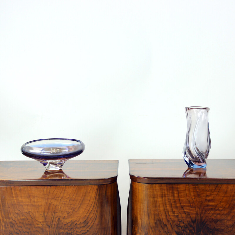 Pair of vintage Art Deco bedside tables in solid oak wood, Czechoslovakia 1940