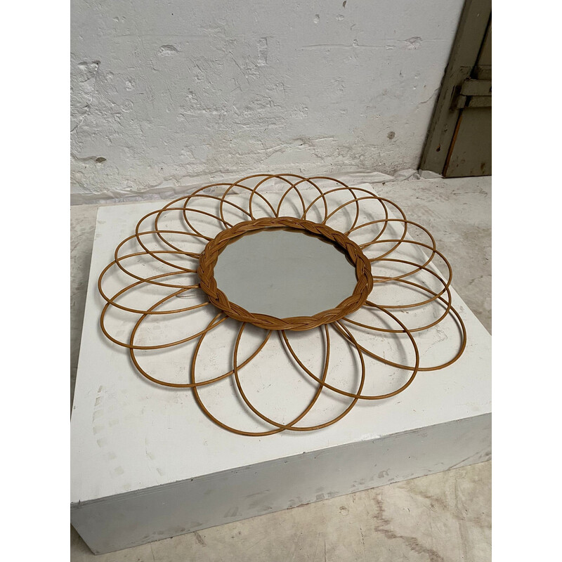 Miroir solaire vintage en rotin