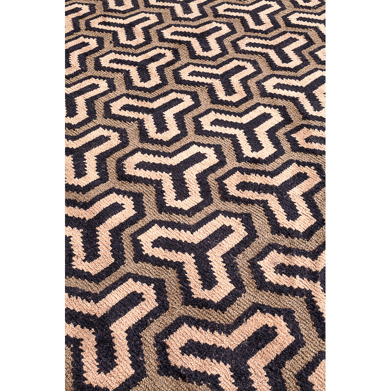 Vintage Art Deco wool rug with geometric patterns, 1930