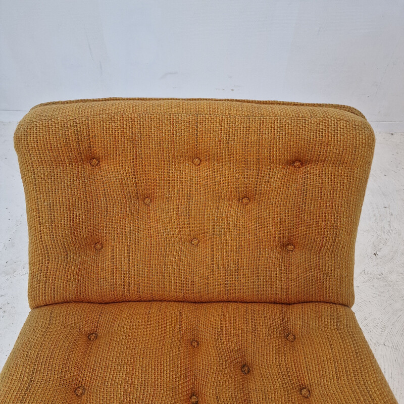 Vintage model 975 armchair in wool by Geoffrey Harcourt for Artifort, 1970