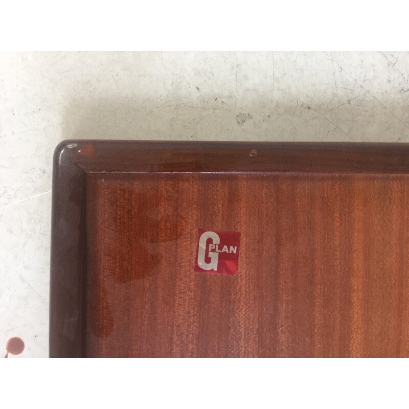 Table basse moderne en teck avec insert en verre édition G Plan - 1970