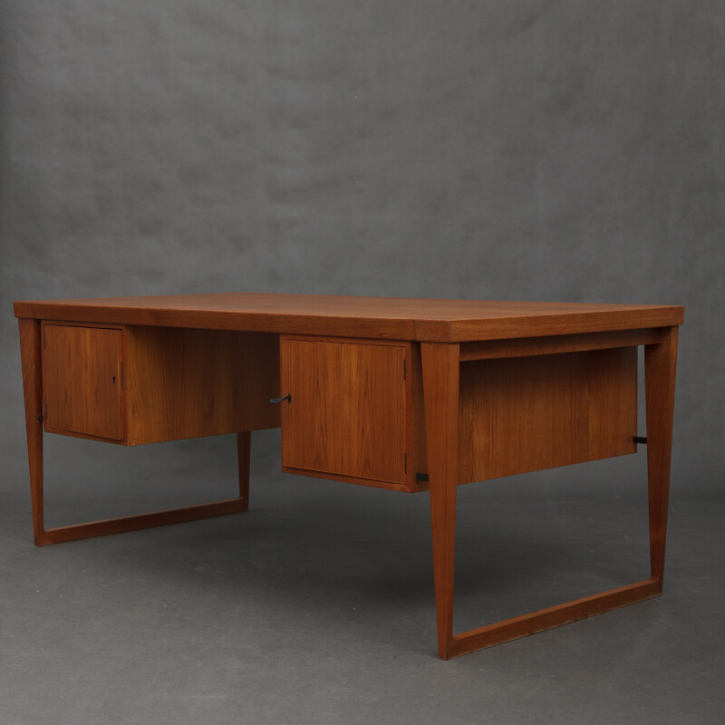 Executive desk in teak by Kai Kristiansen  - 1960s