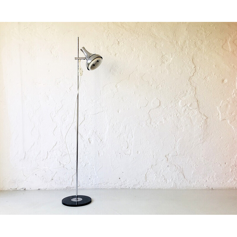 Vintage chrome metal floor lamp with adjustable spotlight, 1970