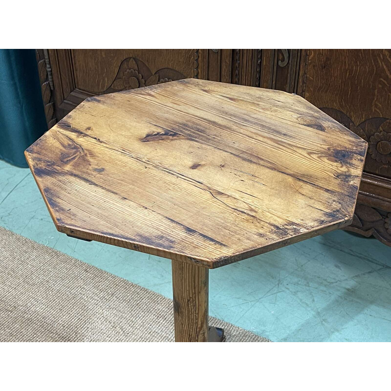 Vintage solid pine pedestal table