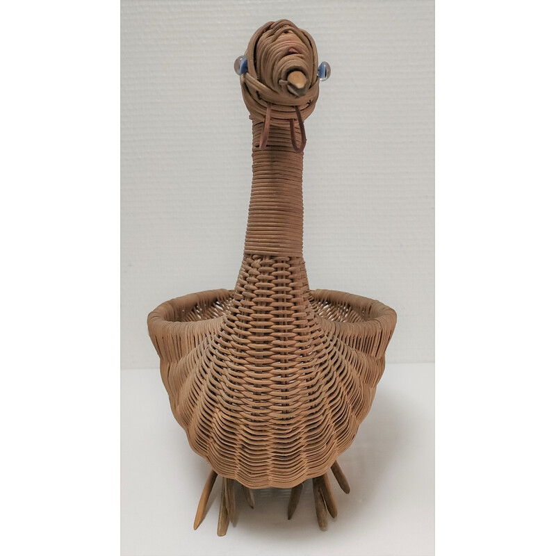 Vintage zoomorphic bird-shaped basket in woven wicker, 1960