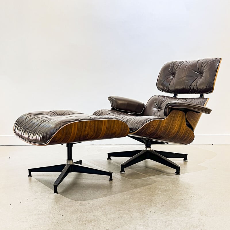 Fauteuil vintage avec ottoman en palissandre de Rio par Charles et Ray Eames, 1970