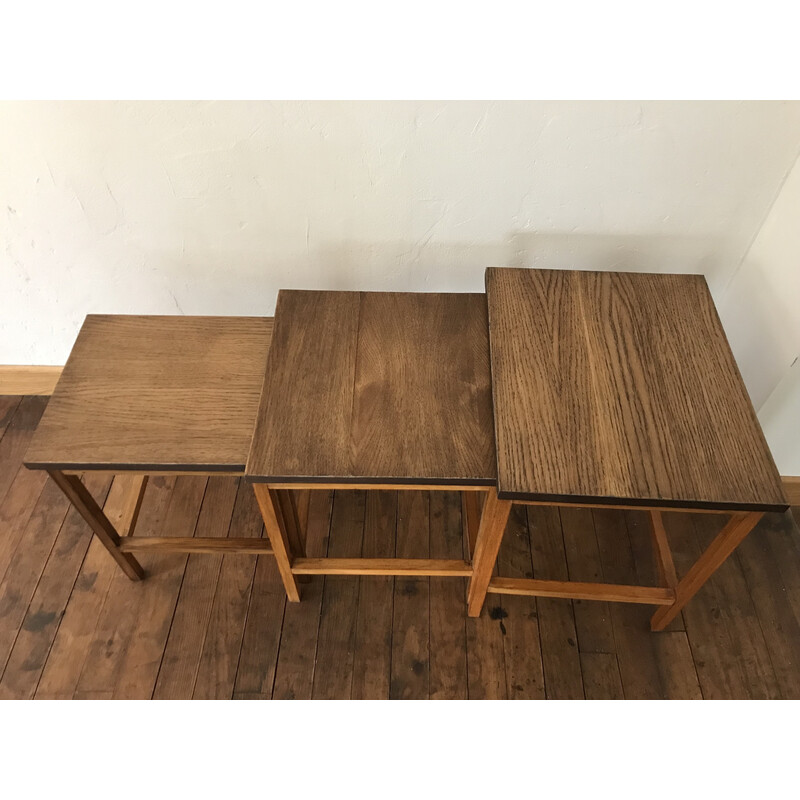 Vintage nesting tables in oak wood, 1950