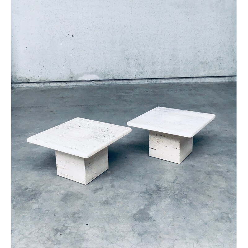 Paire de tables d'appoint vintage carrées en travertin, Italie 1970