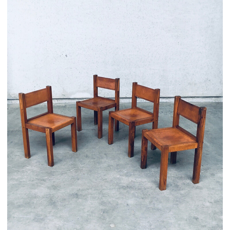 Set of 4 vintage dining chairs in elm and cognac leather, Italy 1960