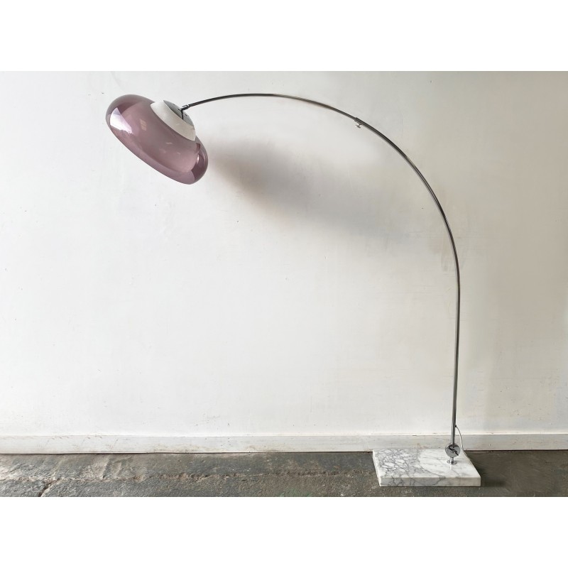 Vintage arched floor lamp in chrome steel and white plexiglass, Italy 1960