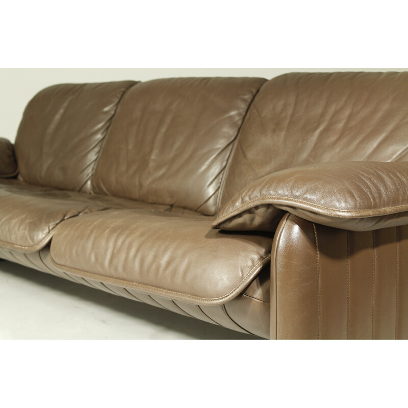 Vintage 3-seater leather sofa for De Sede, Switzerland 1970